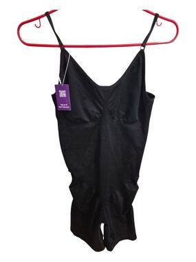 Black Seamless Shaping Bodysuit with Adjustable Straps